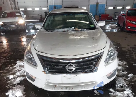 2014 Nissan Altima 2.5 S from USA, damaged, VIN 1N4AL3AP3EC279285